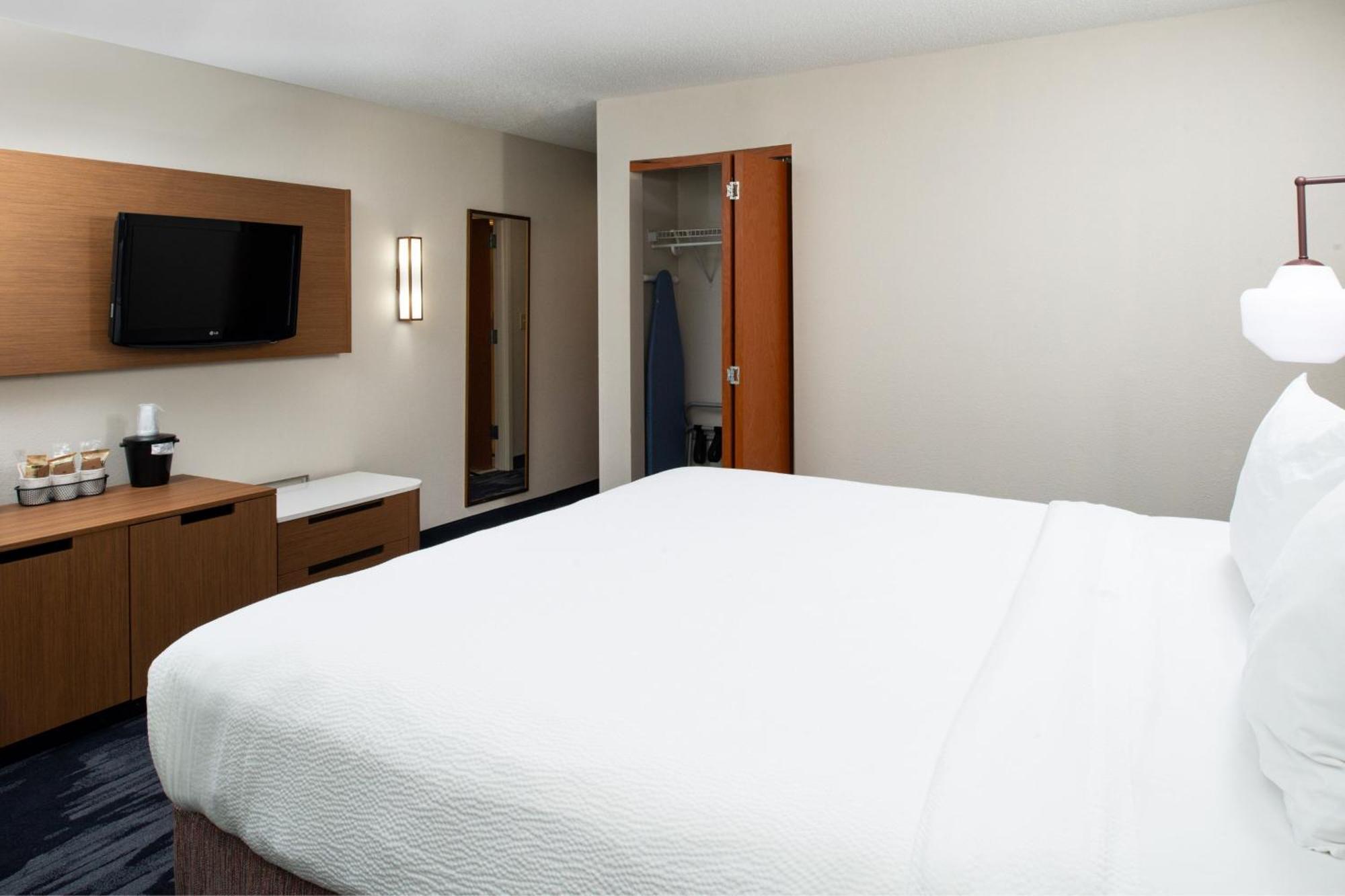Fairfield Inn & Suites Greensboro Wendover Esterno foto