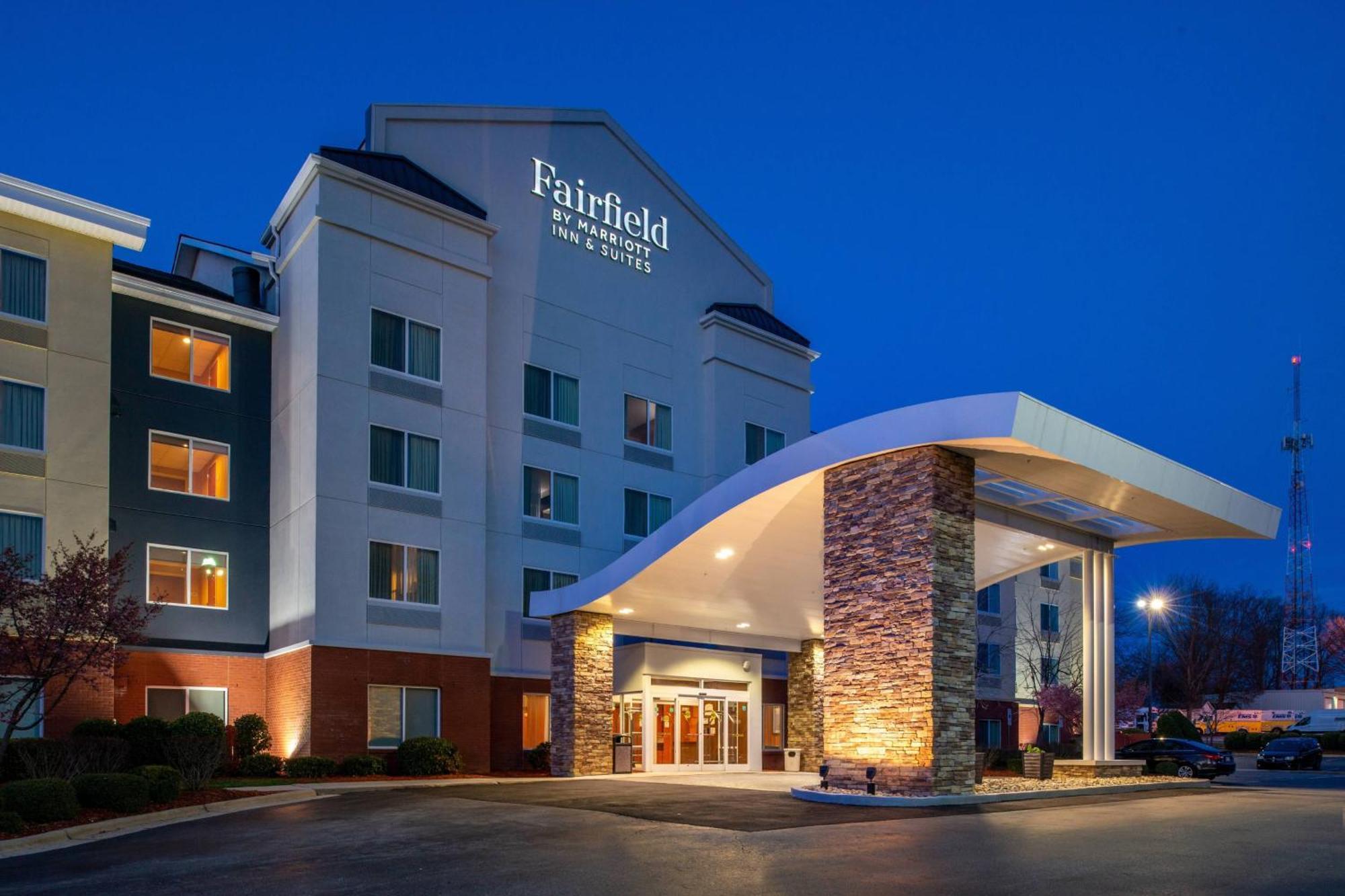 Fairfield Inn & Suites Greensboro Wendover Esterno foto