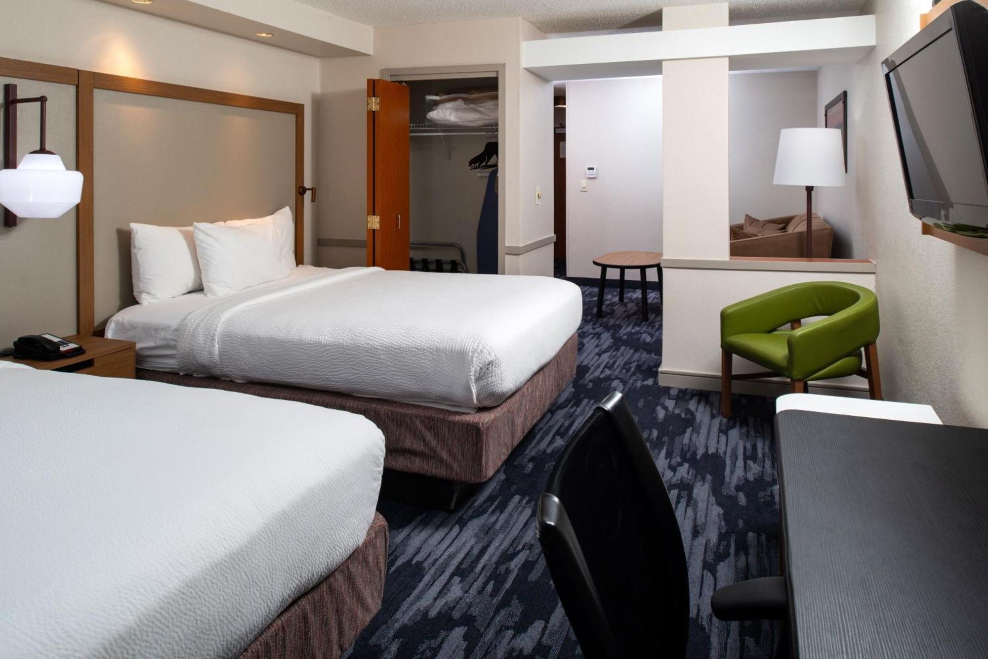 Fairfield Inn & Suites Greensboro Wendover Esterno foto