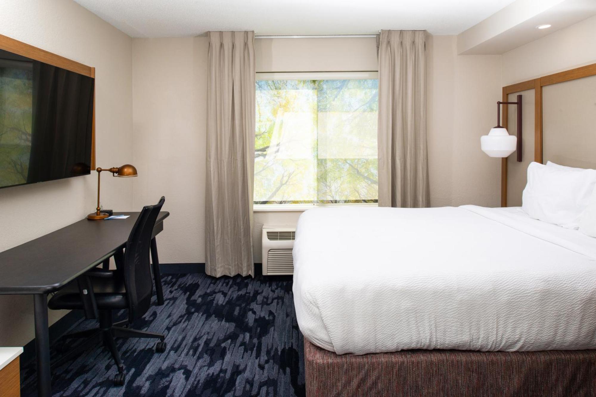 Fairfield Inn & Suites Greensboro Wendover Esterno foto