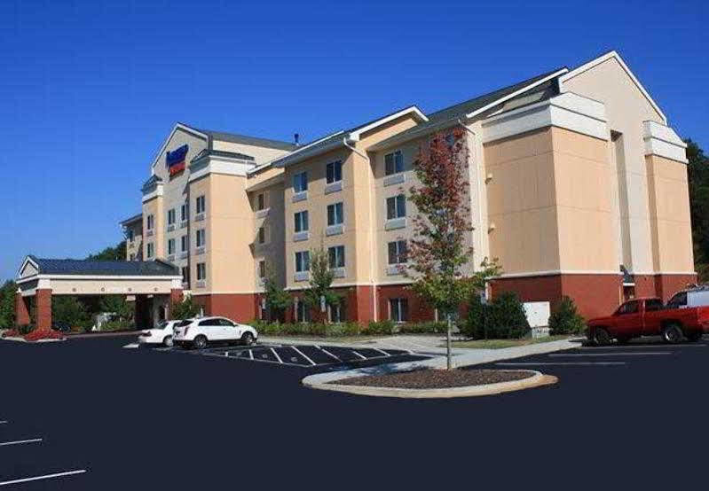Fairfield Inn & Suites Greensboro Wendover Esterno foto